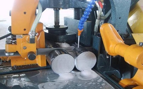 龙里卧式带锯床的送料方式有哪几种？